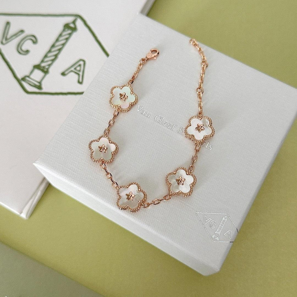 Van Cleef Vintage Alhambra Bracelet 18K Gold Plated Women's Jewelry 19 models✨ - buyonlinebehappy