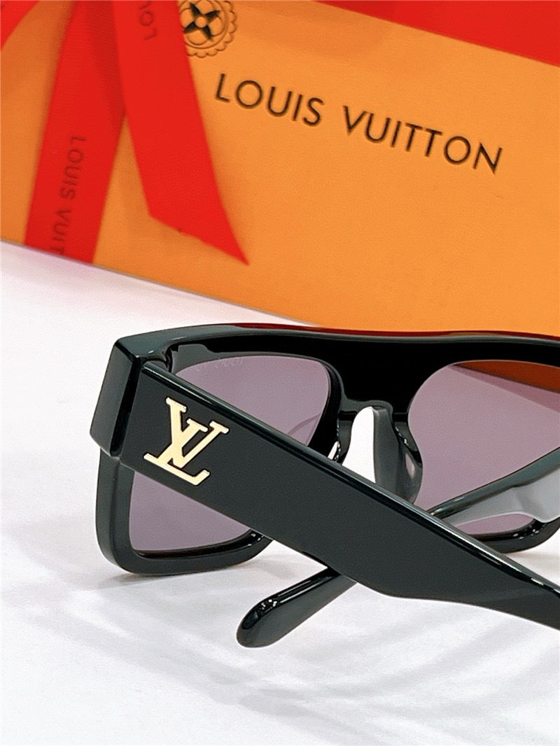 Louis Vuitton Z2613W LV Clash Pilot Sunglasses ✨