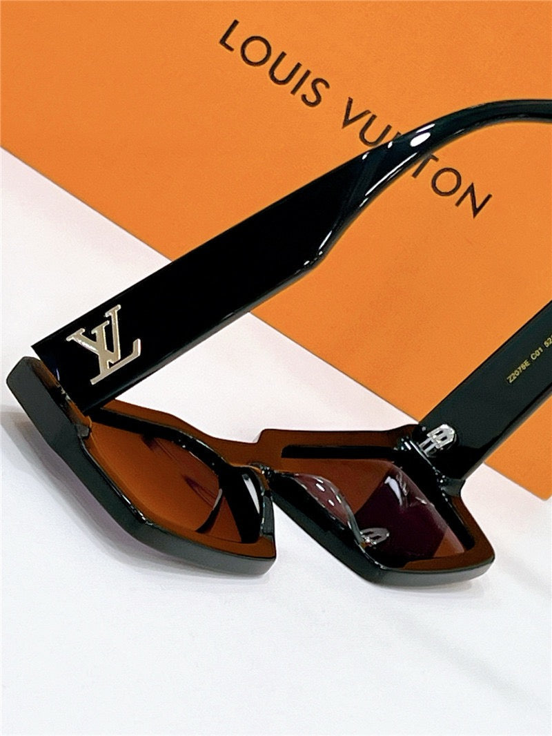 Louis Vuitton Z2125W LV Clash Square Large Sunglasses ✨