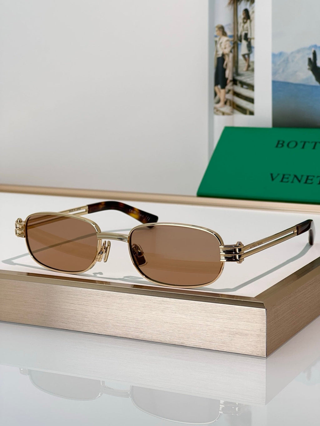 BOTTEGA VENETA BV 1381  Unisex Sunglasses💚